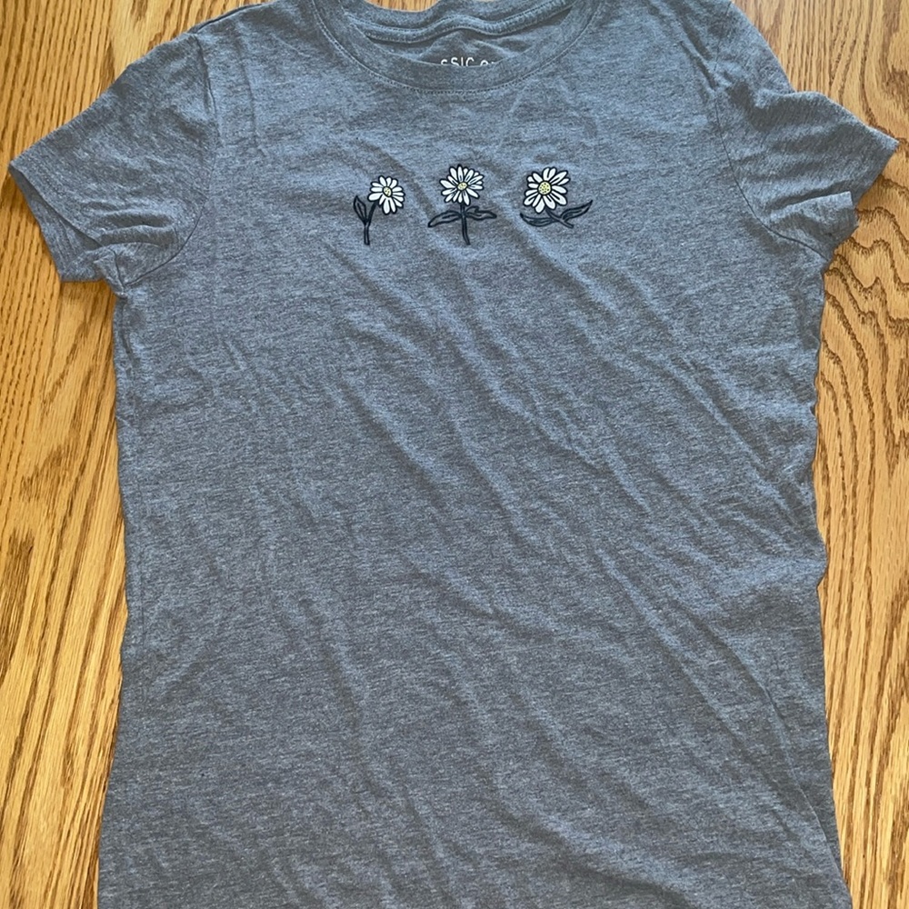 Aeropostale Classic Crew Daisies